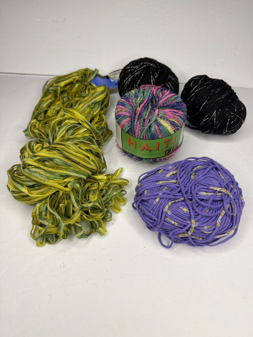 Tape Yarn Needlepoint Crochet Knit Pillow Ribbon Craft Gift DIY Vintage